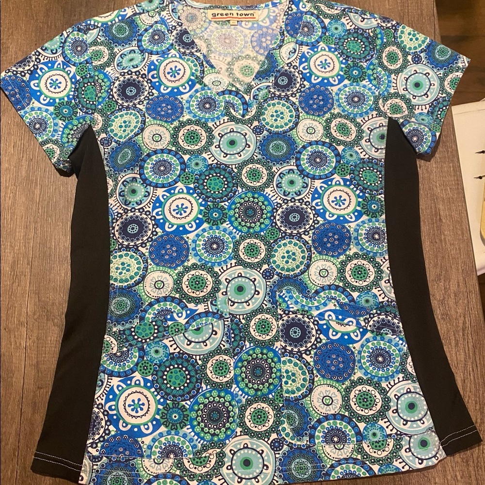 Green town scrub top
